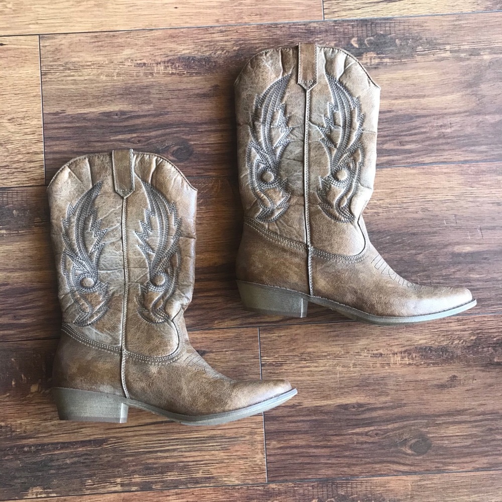 Coconuts Gaucho Cowboy Boot